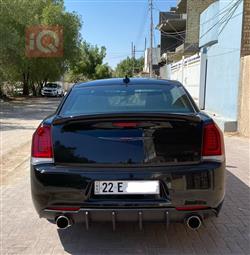 کرایسلەر 300